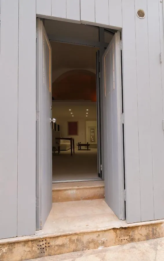 Old Stone House Apartment Bari 0*,  Italy