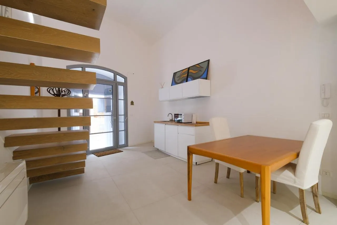Old Stone House Apartment Bari