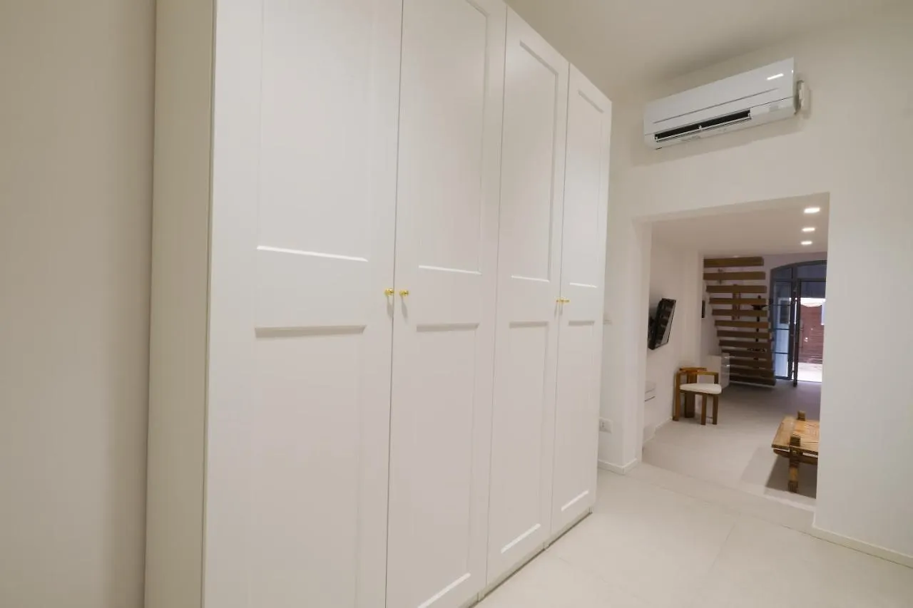 Old Stone House Apartment Bari Italy