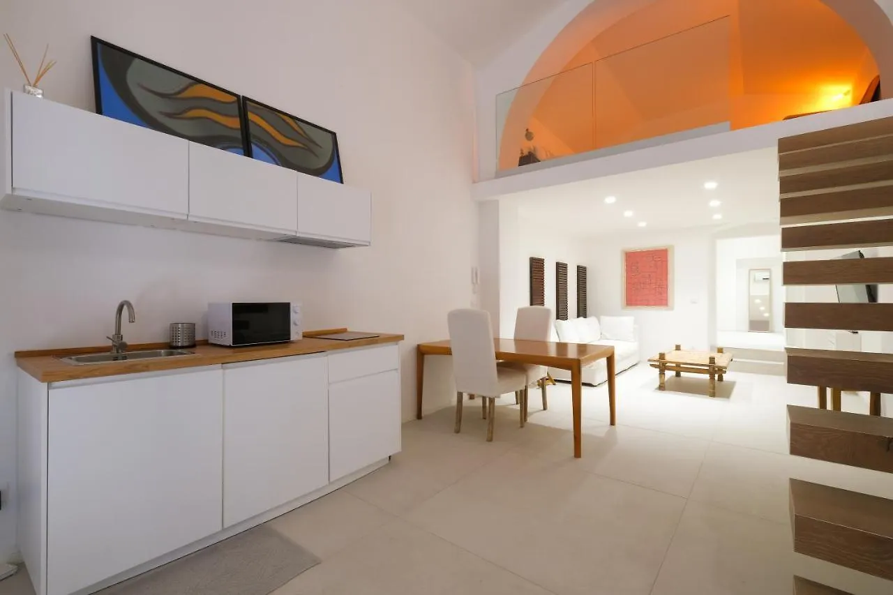 Old Stone House Apartment Bari