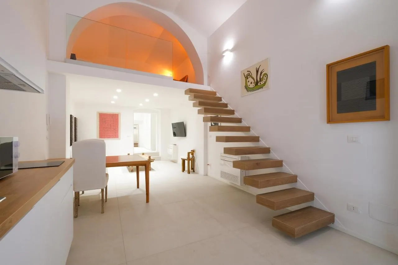 Old Stone House Apartment Bari