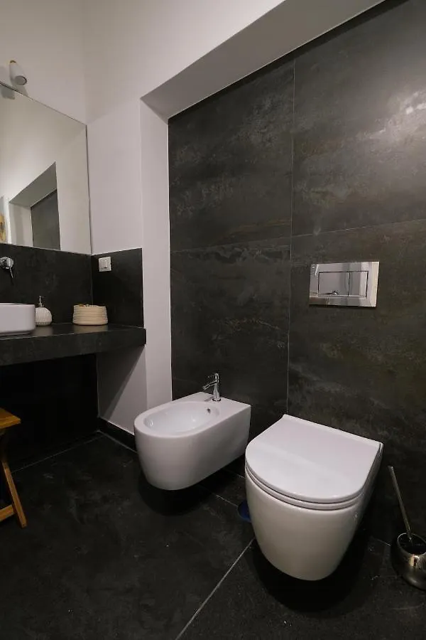 Old Stone House Apartment Bari